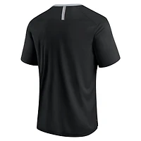 Men's Fanatics Black Las Vegas Raiders Defender Fade Slant T-Shirt