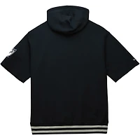 Sweat à capuche noir manches courtes d'avant-match Mitchell & Ness pour hommes des Las Vegas Raiders