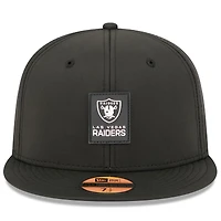 Men's New Era Black Las Vegas Raiders 2025 Sideline 59FIFTY Fitted Hat