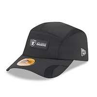 Men's New Era Black Las Vegas Raiders 2025 Sideline  Runner Adjustable Hat