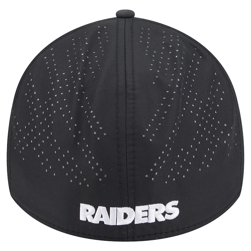 Men's New Era Black Las Vegas Raiders Night 39THIRTY Flex Hat