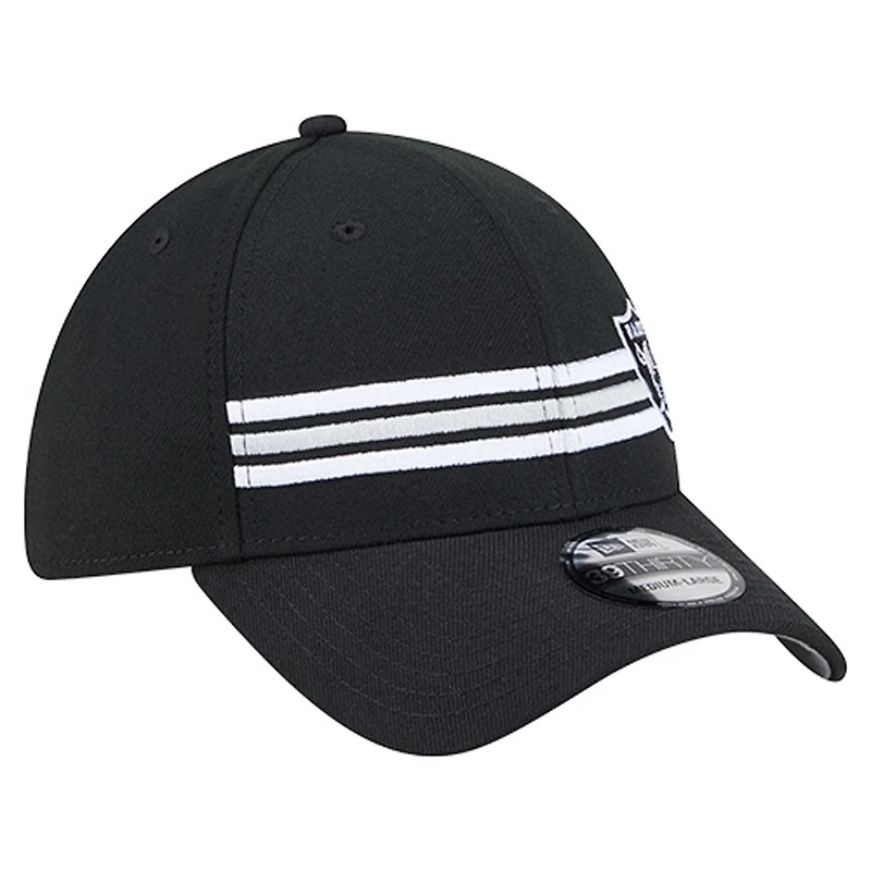 Casquette New Era noire à rayures Las Vegas Raiders 39THIRTY Flex pour homme