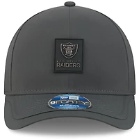 Casquette ajustable 9FORTY M-Crown anthracite pour homme New Era Las Vegas Raiders 2025 Sideline