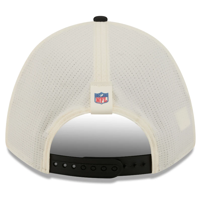 Casquette ajustable New Era crème/noire Las Vegas Raiders 2026 NFL Training Camp 9FORTY pour homme