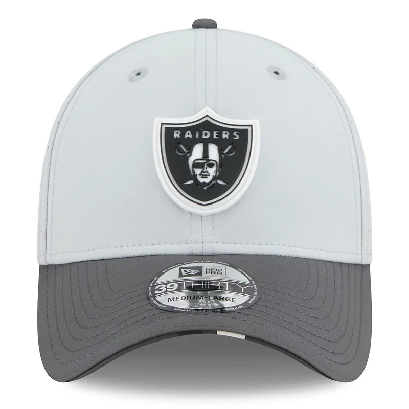 Men's New Era Gray/Graphite Las Vegas Raiders 2025 NFL Training Camp 39THIRTY Flex Hat