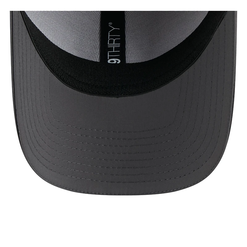 Men's New Era Gray/Graphite Las Vegas Raiders 2025 NFL Training Camp 39THIRTY Flex Hat