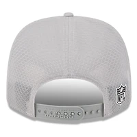 Casquette camionneur ajustable 9SEVENTY grise New Era pour homme, édition 2025 des Las Vegas Raiders