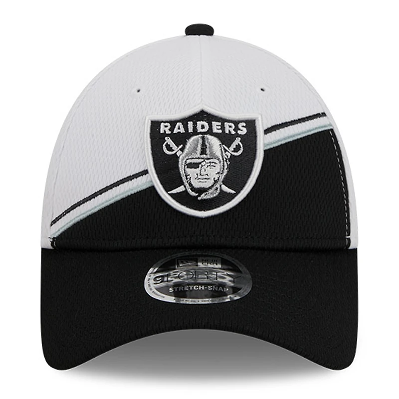 Men's New Era  White/Black Las Vegas Raiders 2023 Sideline 9FORTY Adjustable Hat