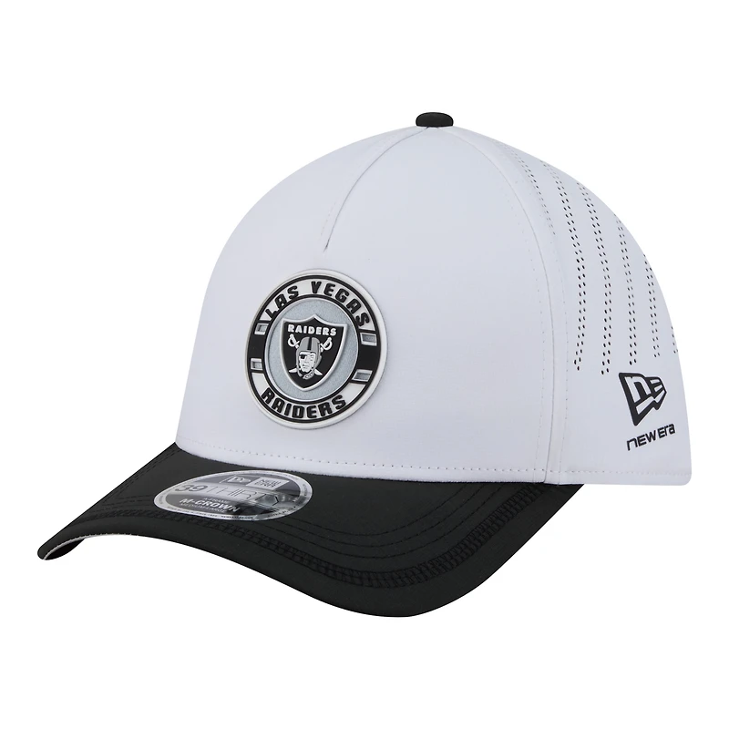 Men's New Era White/Black Las Vegas Raiders Patch 39THIRTY A-Frame M-Crown Perforated Flex Hat