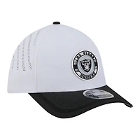 Men's New Era White/Black Las Vegas Raiders Patch 39THIRTY A-Frame M-Crown Perforated Flex Hat