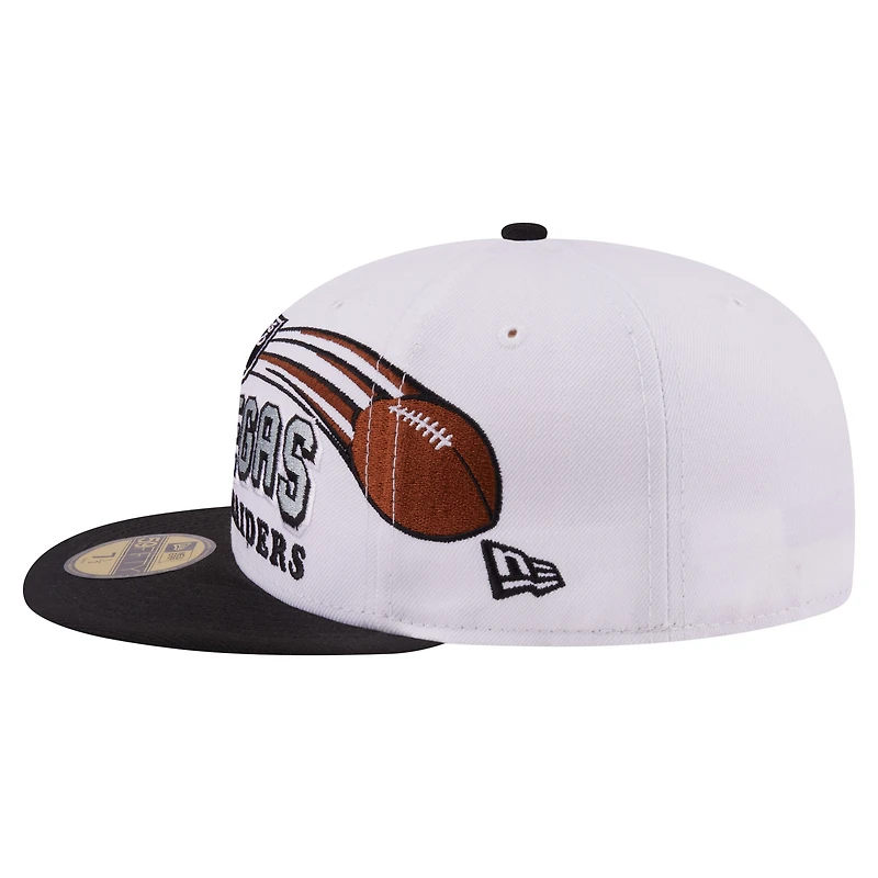 Casquette ajustée New Era 59FIFTY pour homme, blanche et noire, Las Vegas Raiders, style rétro.