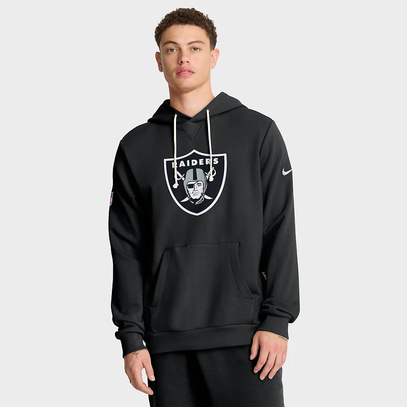 Sweat à capuche Nike noir Las Vegas Raiders 2025 Sideline Standard Issue Club Dri-FIT pour homme