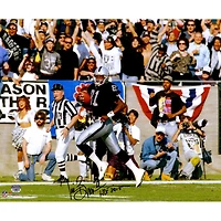Photo de Tim Brown (Las Vegas Raiders) en pleine course, autographiée (40,6 x 50,8 cm), avec inscription « HOF 2015 ».