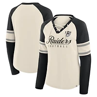 T-shirt à manches longues et col en V lacets raglan pour femme Fanatics crème/noir Las Vegas Raiders Gridiron Hero