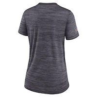 T-shirt Nike Las Vegas Raiders Sideline Velocity Lockup Performance noir pour femme