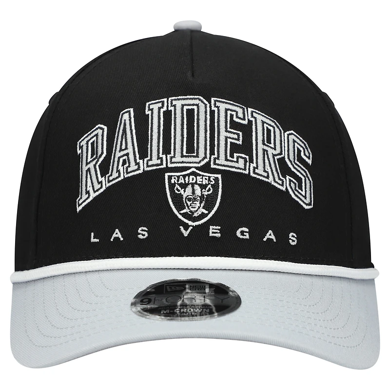 Casquette ajustable New Era Arch COOLERA 9FORTY A-Frame noire/argentée pour jeune des Las Vegas Raiders