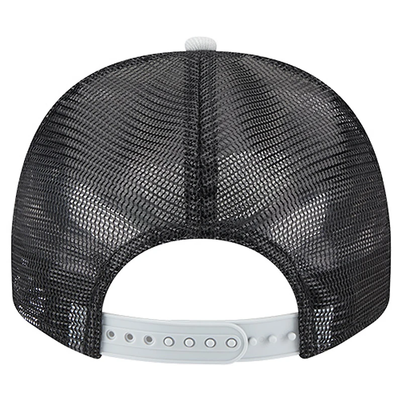 Casquette de camionneur ajustable New Era crème/noire Las Vegas Raiders Banner 9FIFTY A-Frame pour jeune