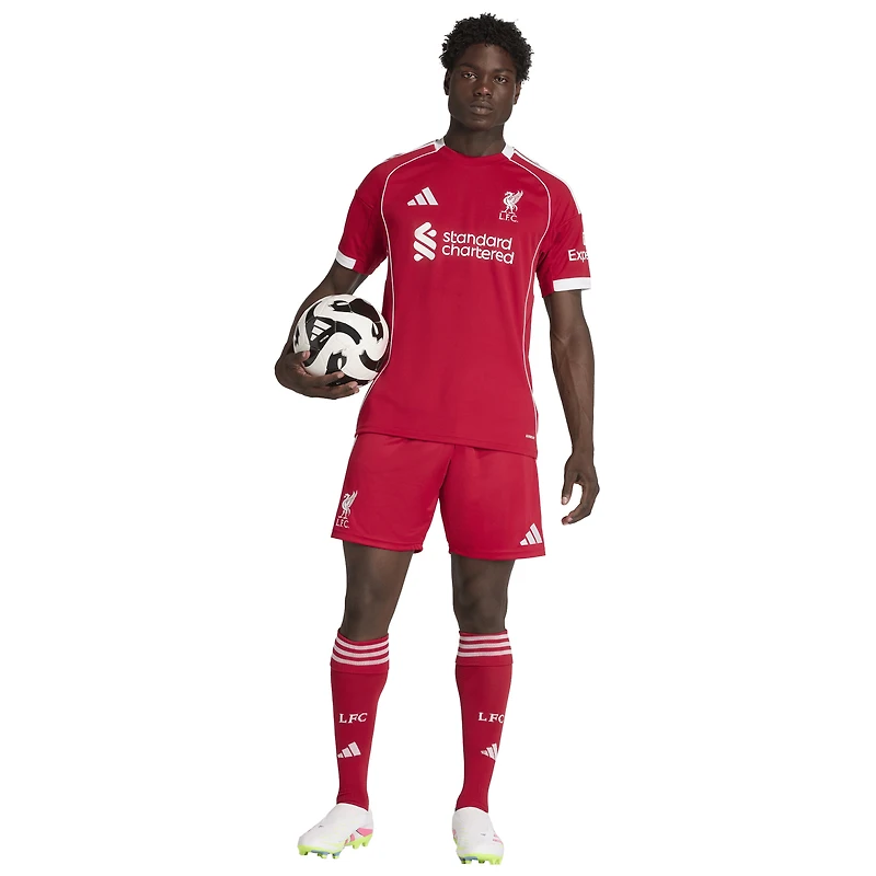 Short adidas rouge Liverpool 2025/26 Domicile AEROREADY Replica pour homme