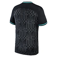 Maillot Nike noir Liverpool x LeBron James Collection 2023/24 Stadium Replica pour homme