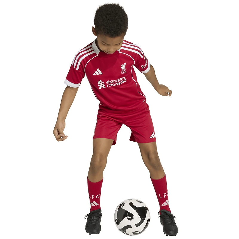 Mini-kit adidas rouge Liverpool 2025/26 pour tout-petit