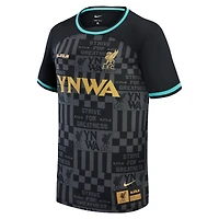 Maillot Nike noir Liverpool x LeBron James Collection 2023/24 Stadium Replica pour enfant