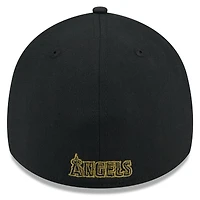 Men's New Era  Black Los Angeles Angels 2024 Armed Forces Day 39THIRTY Flex Hat
