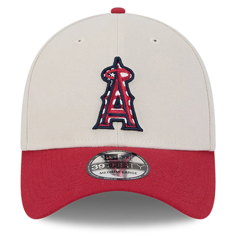 Men's New Era Khaki/Red Los Angeles Angels 2024 Fourth of July 39THIRTY Flex Hat