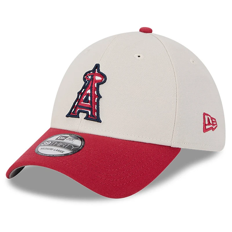 Men's New Era Khaki/Red Los Angeles Angels 2024 Fourth of July 39THIRTY Flex Hat