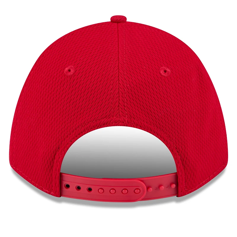 Men's New Era Red Los Angeles Angels 2025 MLB Clubhouse 9FORTY Adjustable Hat