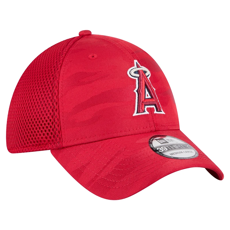 Men's New Era Red Los Angeles Angels Subtle Camo 39THIRTY Flex Hat