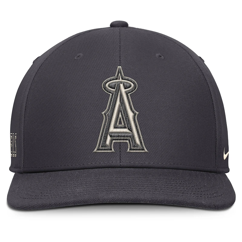 Casquette Nike anthracite Los Angeles Angels Statement Pro Snapback pour homme
