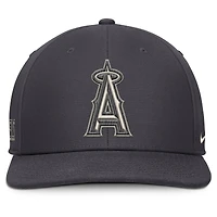 Casquette Nike anthracite Los Angeles Angels Statement Pro Snapback pour homme