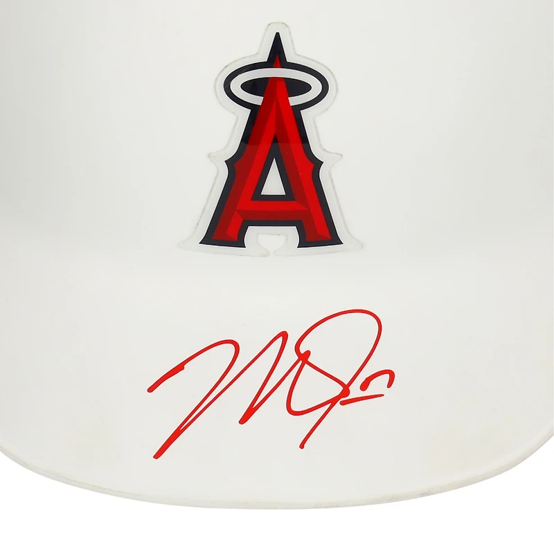 Casque de frappeur blanc autographié par Mike Trout des Los Angeles Angels