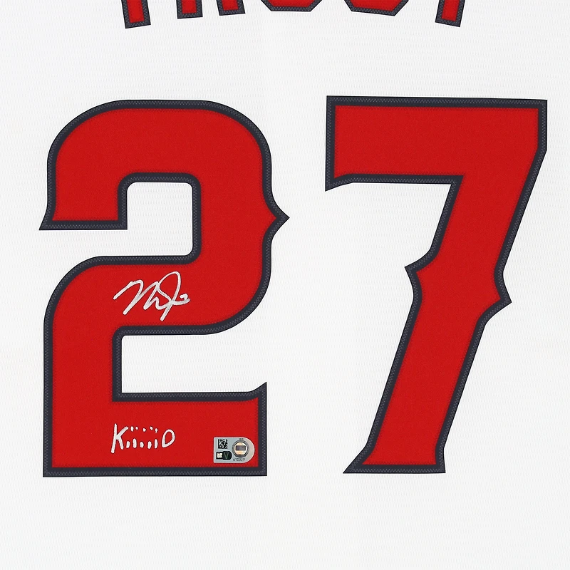 Maillot réplique Nike blanc autographié par Mike Trout des Los Angeles Angels avec inscription « KiiiiiD »