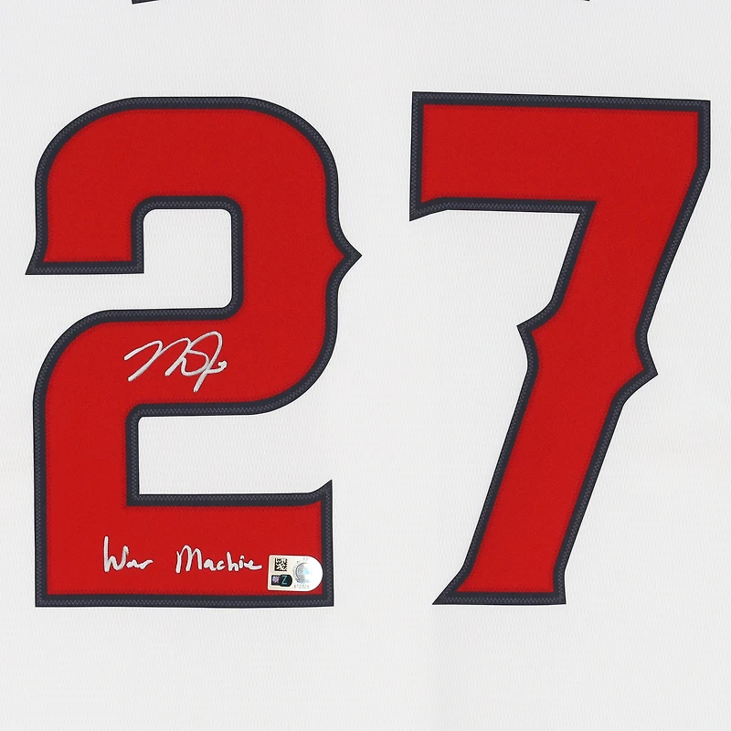Maillot réplique Nike blanc autographié par Mike Trout des Los Angeles Angels avec inscription « War Machine »