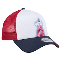 Casquette ajustable New Era blanche/bleu marine Los Angeles Angels peinte en A 9FORTY Trucker pour tout-petit