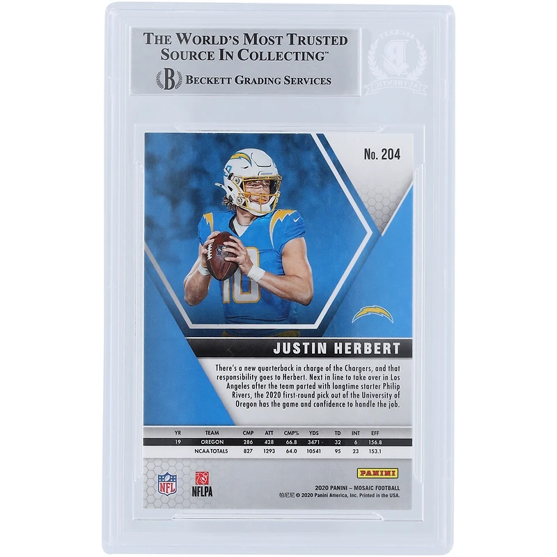 Justin Herbert Los Angeles Chargers Autographed 2020 Panini Mosaic #204 Beckett Fanatics Witnessed Authenticated Rookie Card 