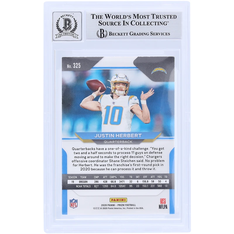 Justin Herbert Los Angeles Chargers Carte de recrue authentifiée 9/10 Panini Prizm Light Blue Ink #325 Beckett Fanatics 2020 autographiée