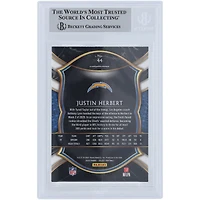 Justin Herbert Los Angeles Chargers a autographié la carte de recrue authentifiée Panini Select #44 2020 de Beckett Fanatics avec l'inscription « 2020 OROY »