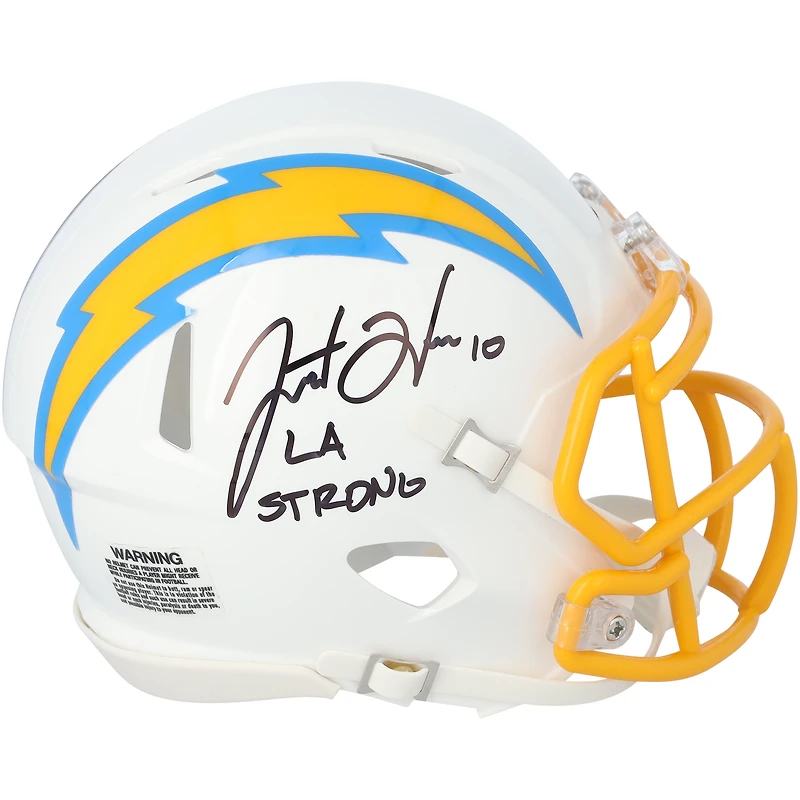 Casque Riddell Speed ​​Mini autographié par Justin Herbert des Los Angeles Chargers avec inscription « LA Strong »