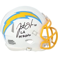 Casque Riddell Speed ​​Mini autographié par Justin Herbert des Los Angeles Chargers avec inscription « LA Strong »