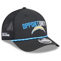 Casquette ajustable New Era noire Los Angeles Chargers 2025 Inspire Change 9FORTY M-Crown pour homme