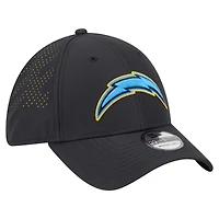Casquette New Era noire Los Angeles Chargers Night 39THIRTY Flex pour homme
