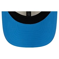 Casquette ajustable New Era crème/bleu poudré Los Angeles Chargers, camp d'entraînement NFL 2026, modèle 9SEVENTY.