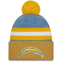 Bonnet en tricot à pompon à revers New Era pour homme, bleu poudre/or, Los Angeles Chargers 2023 Sideline Sport