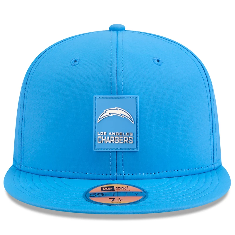 Casquette ajustée 59FIFTY Sideline 2025 bleu poudre New Era pour homme des Los Angeles Chargers