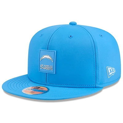 Casquette ajustée 59FIFTY Sideline 2025 bleu poudre New Era pour homme des Los Angeles Chargers