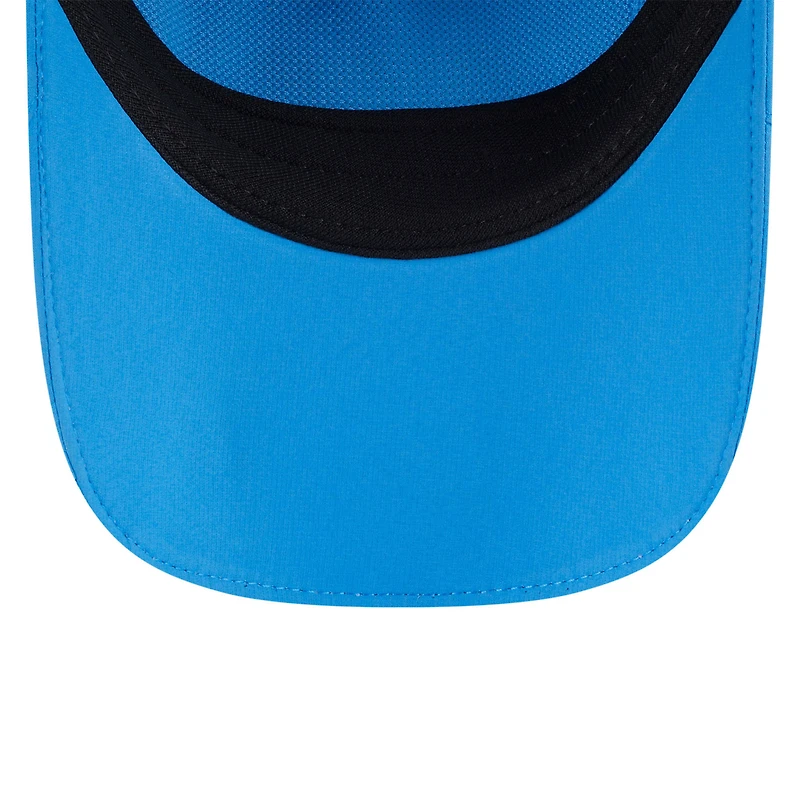 Casquette ajustable Sideline Runner 2025 bleu poudre New Era pour homme des Los Angeles Chargers