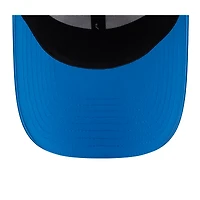 Casquette New Era 39THIRTY Flex blanche/bleu poudre pour homme, camp d'entraînement NFL 2025 des Chargers de Los Angeles