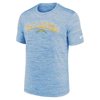 T-shirt Nike Velocity Performance bleu poudre pour homme des Los Angeles Chargers